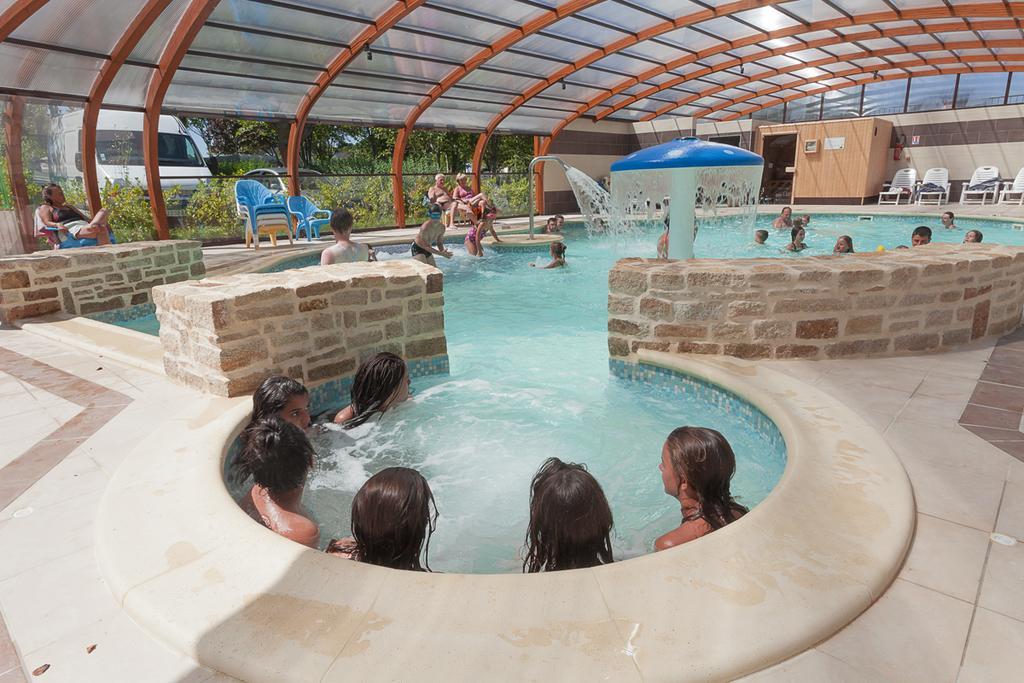 Camping Du Poulquer Hotel Bénodet Buitenkant foto