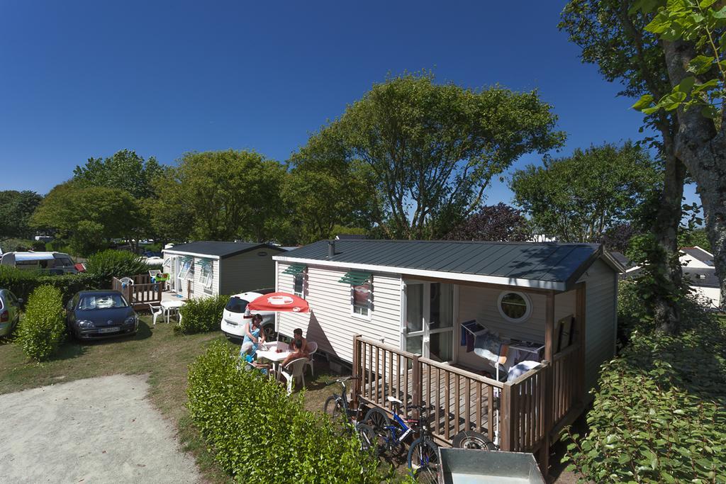 Camping Du Poulquer Hotel Bénodet Buitenkant foto